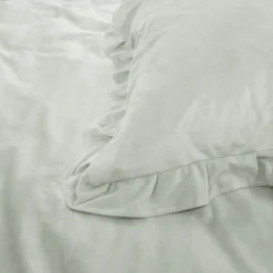 Dekbedovertrekken*Beddenbriljant Velvet Ruffles Cappuccino Wit